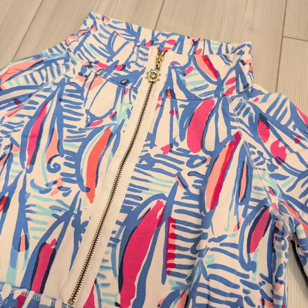 Lilly Pulitzer Skipper Popover Red Right Return Size Medium 🛞⛵🌊 - Picture 2 of 13